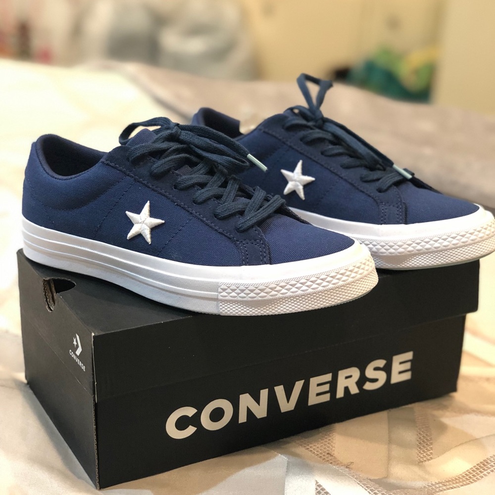Navy Blue + White Converse - Picture 3 of 3